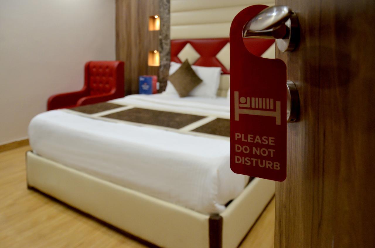 Hotel Sanjay International,坎普尔 外观 照片